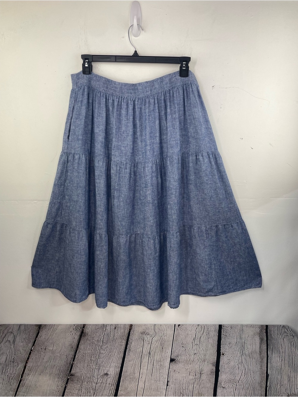 Matty M Blue Chambray Tiered A-Line Midi Skirt size XXL - Picture 6 of 13